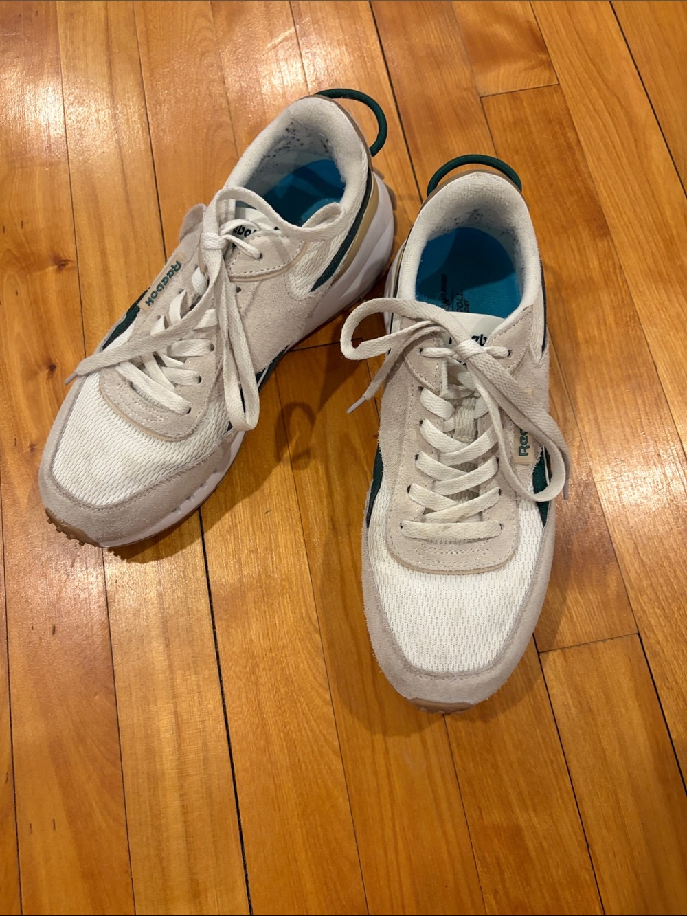 Reebok White Mesh & Teal Accent Low-Top Sneakers